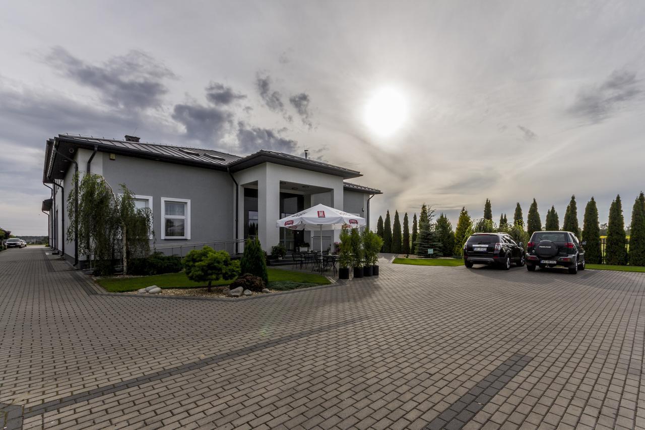 Wersal Siedlecki Hotel Седлице Екстериор снимка