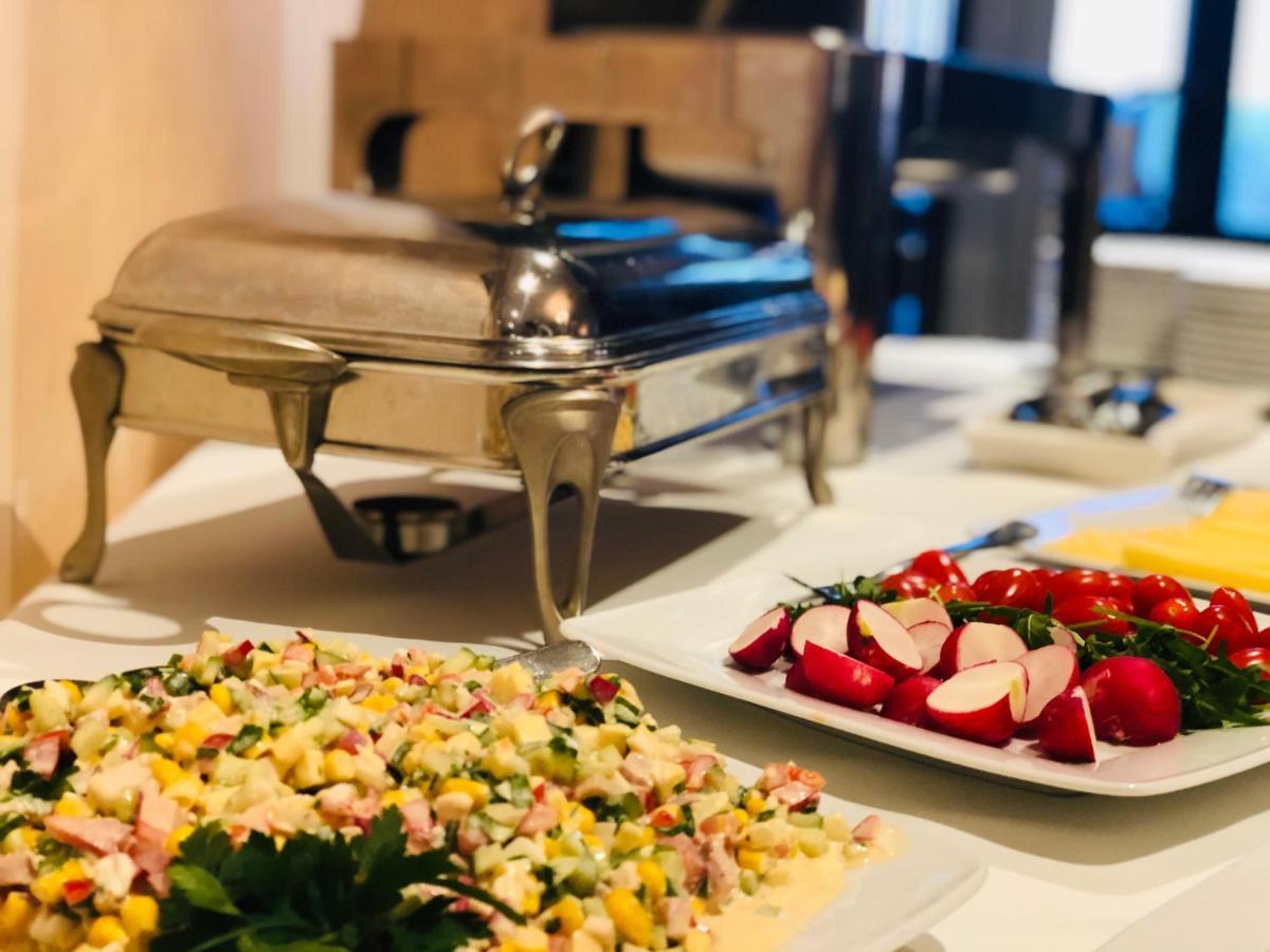 Wersal Siedlecki Hotel Седлице Екстериор снимка